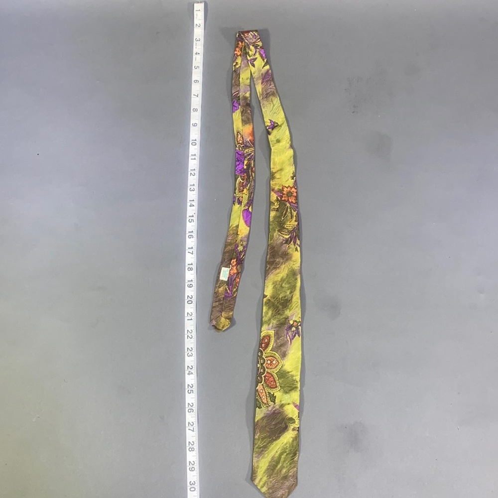 Tie